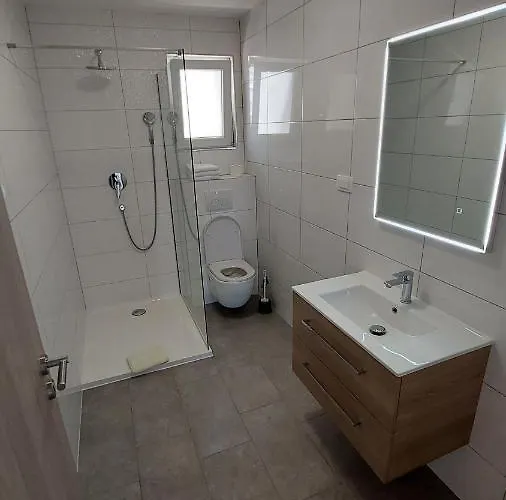 アパート Babic トロギール